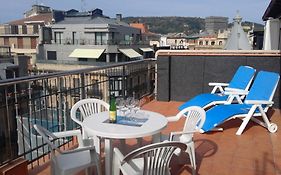 Larramendi Terrace Apartment